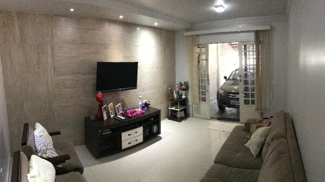 Lindo Sobrado - 6 Q sendo 2 Suites - Foto 20