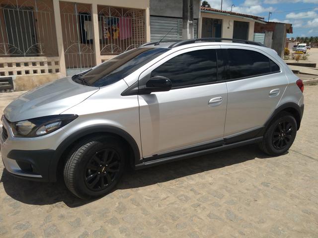 Onix activ 1.4 automático
