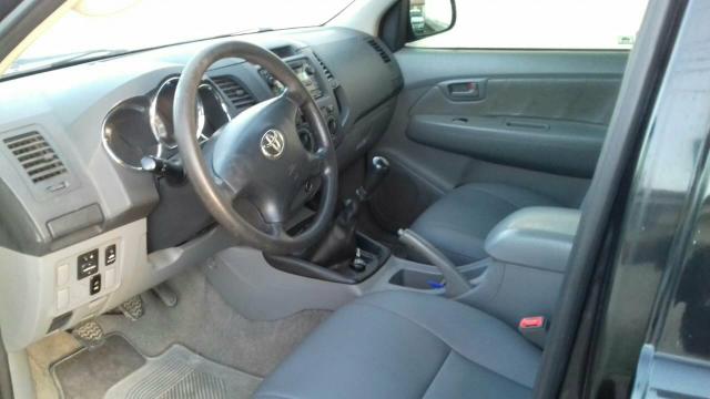 Hilux 2011/ 2011 SR manual 4x4 - Foto 3