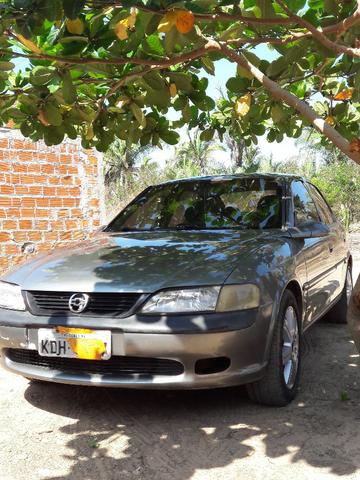 Gm-Chevrolet Vectra 97 2.2