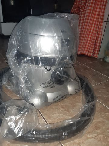 Aspirador de água e pó 1200W (grande) - Foto 2
