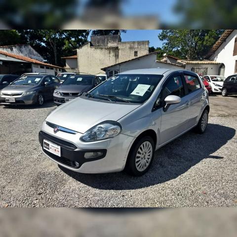Fiat Punto Attractive 1.4 2014 Completo * Único dono - Foto 3