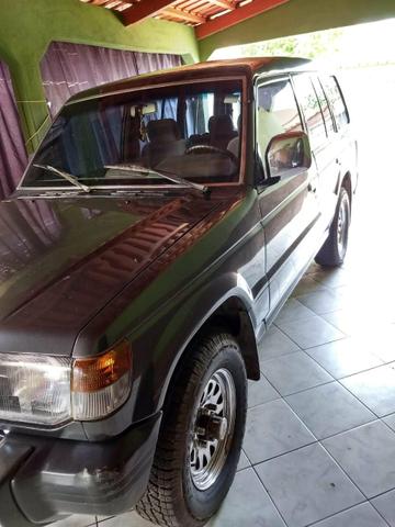 Pajeiro 4x4 v6 ano 96