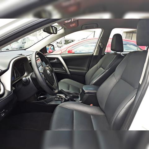 Toyota RAV4 4X2 2015 Automático * 69.000 km - Foto 8