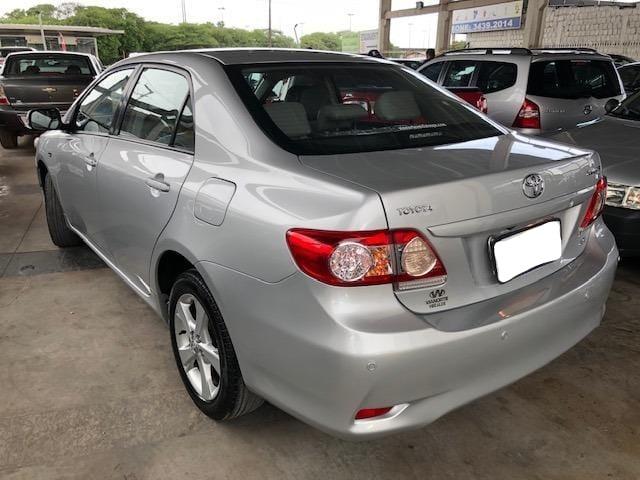 Financio e Vendo este Lindo Toyota Corolla 2012 XEI 2.0 automático - Foto 8