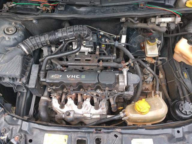Vendo um chevrolet celta - Foto 6