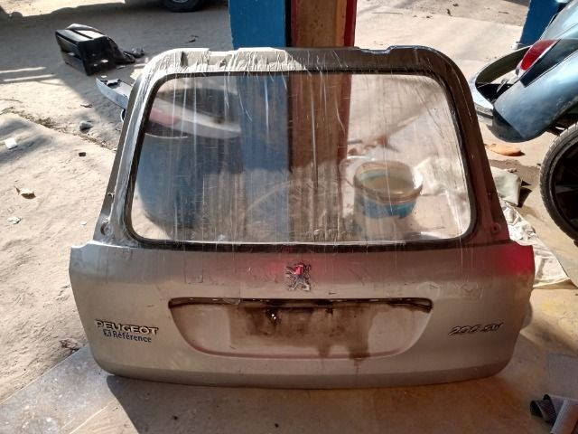 Tampa da mala do peugeot 206 ou 207 Sw
