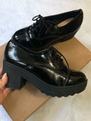 Oxford preto
