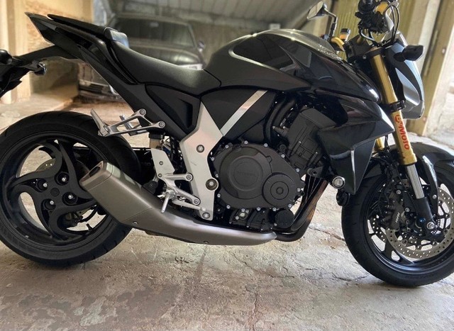 HONDA CB1000R  ENTRADA 2.115 