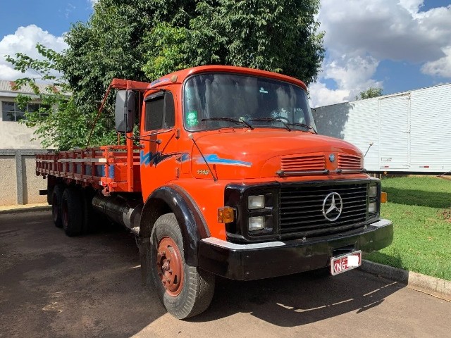 CAMINHÃO MERCEDES BENZ MB 1113