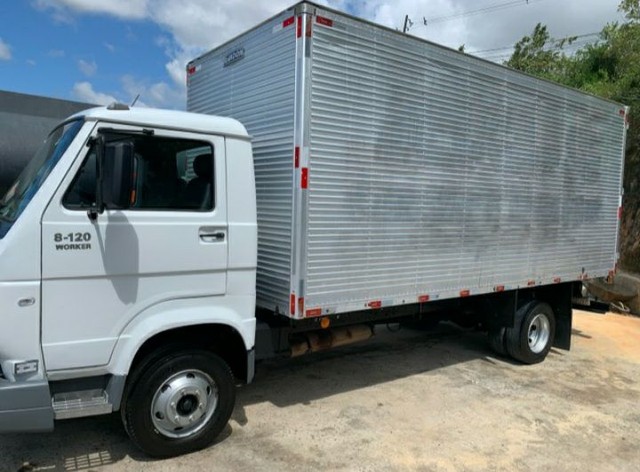 VW 8120  ENTR+PARC 