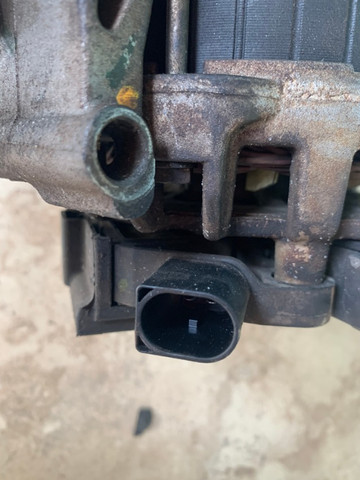 Alternador fiat palio adventure/strada/siena/bravo 1,8 original - Foto 3