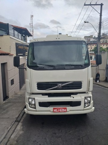 VOLVO VM 260 2010 MOTOR NOVO