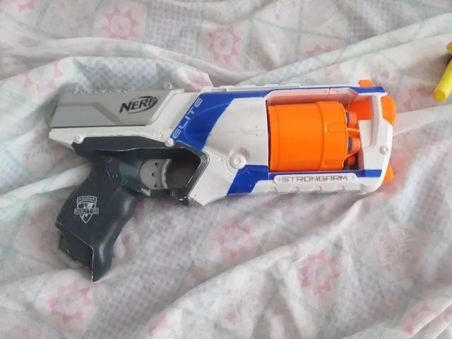 Arma infantil HASBRO NERF Elite Warden DB-8