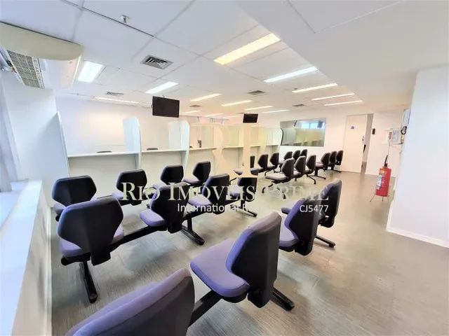 Centro Cândido Mendes, ampla sala, mobiliada, metrô - Foto 5