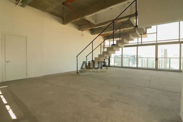 Apartamento à venda com 4 quartos, 542m² - Foto 2