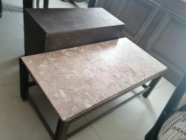 Mesa madeira Imbuia com mármore Italiano rosa anos 60