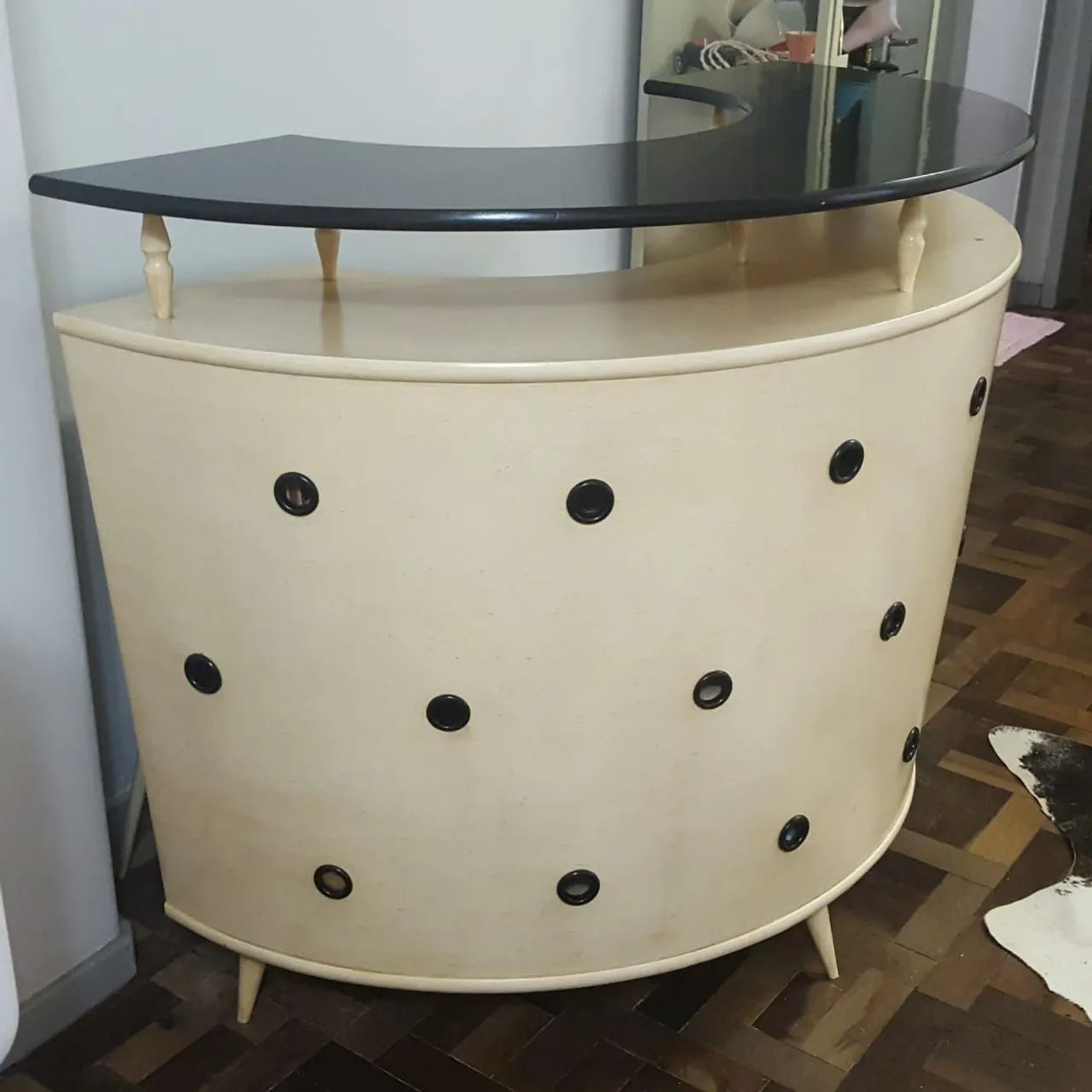 Espetacular barzinho pés palito anos 50 c/ 3 banquetas - Foto 2