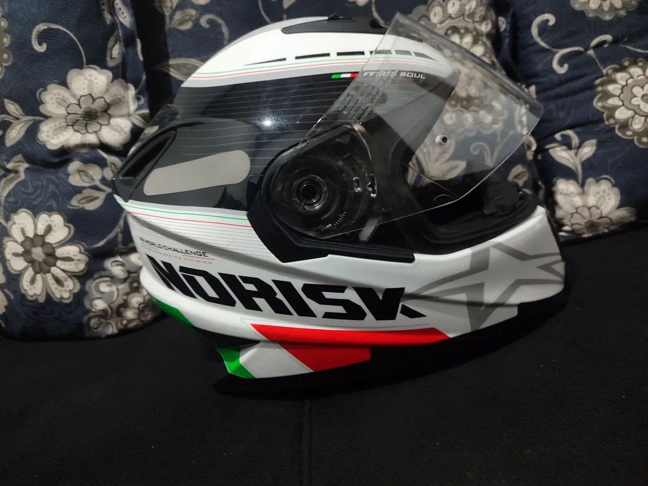 Capacete Norisk World Challenge