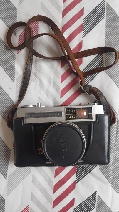 Câmera analógica Taron JL