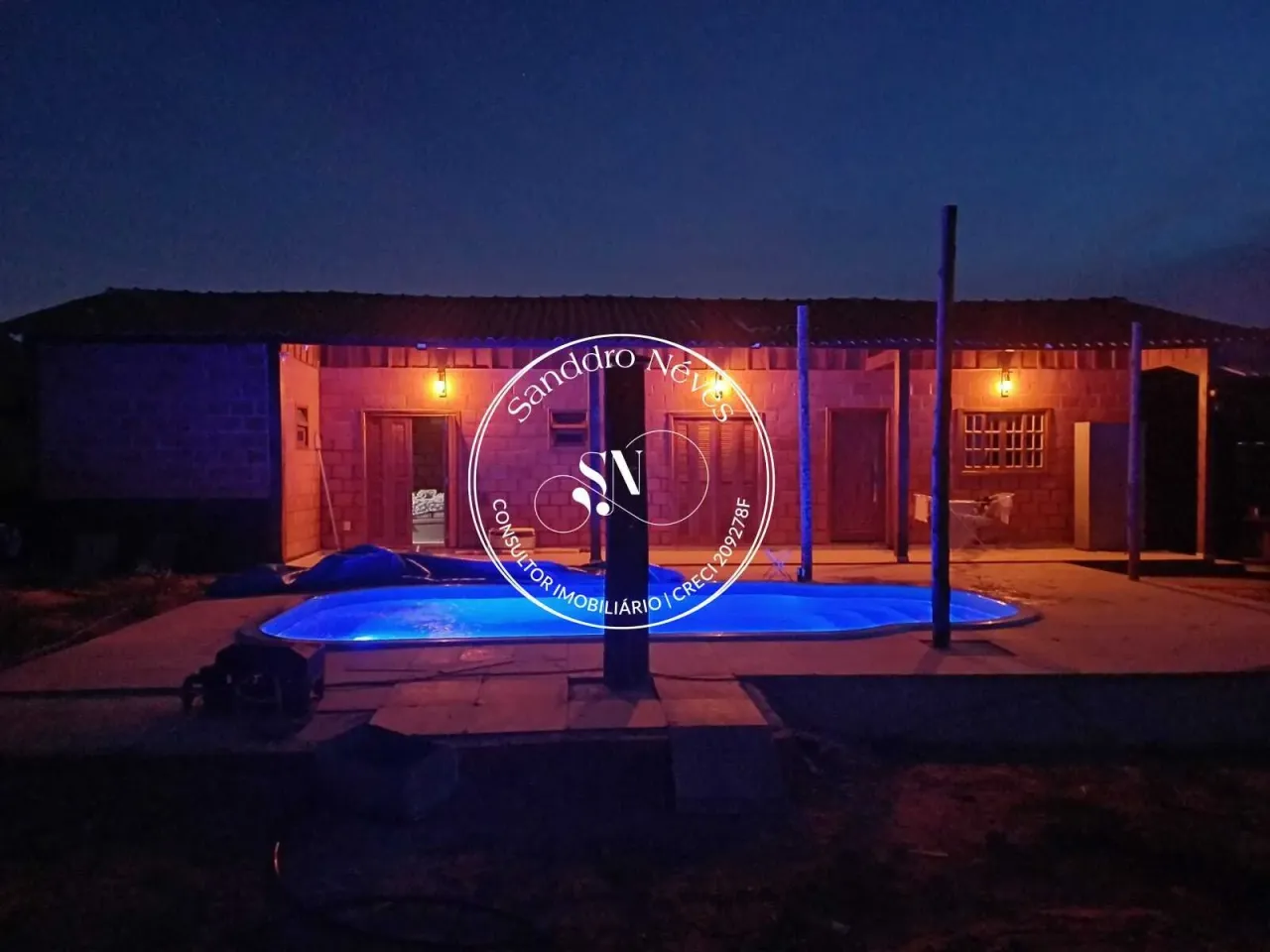Chacara à VENDA, 265m², 2 Quartos, 1 Suíte - Piscina - R$ 430.000 - Iperó SP