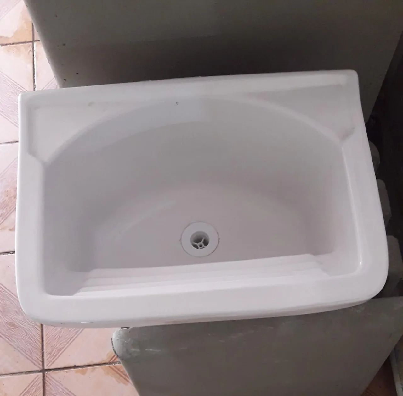 Tanque de Louça,20 litros Suspenso - Super novo - Foto 4