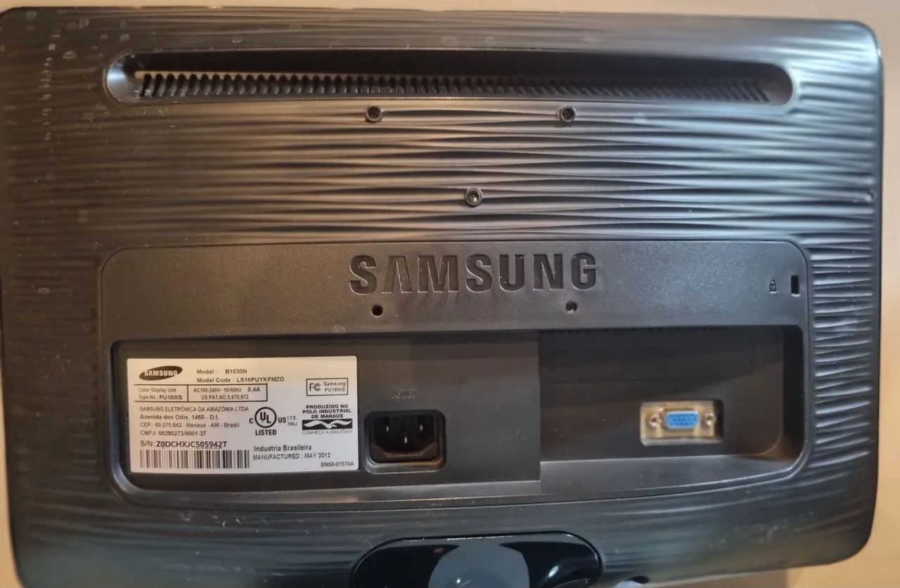 Monitor LCD Samsung B1630N 15,6" - Foto 2
