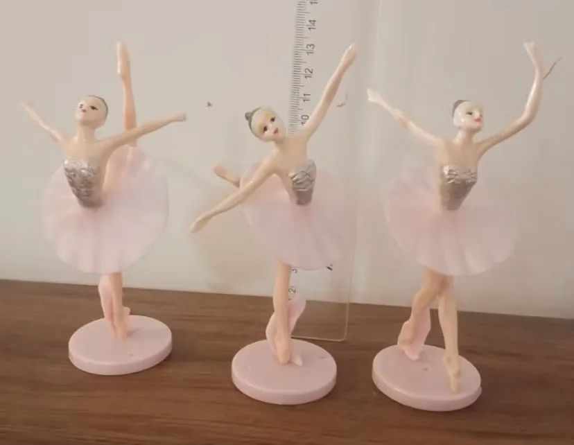 Bailarinas topo de bolo 3 peças o lote - Foto 5