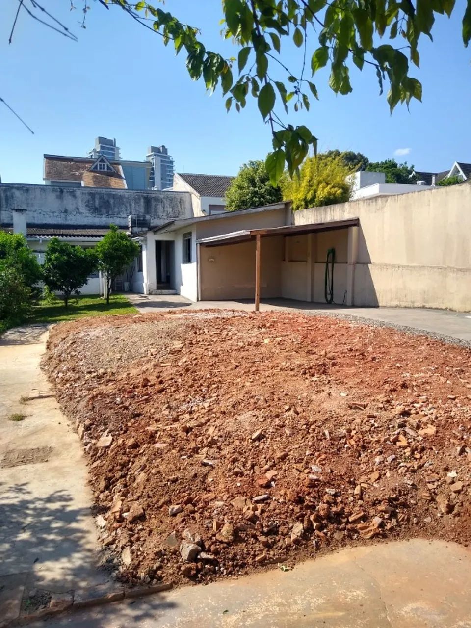 Terreno ZR3 Campina do Siqueira, ensolarado, plano, seco, ótima localização, 387m2 - Foto 4