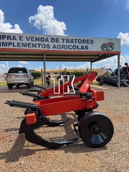 Subsolador Desarme Automático de 7 hastes Stara - Tk Tratores Nova Andradina-MS - Foto 2