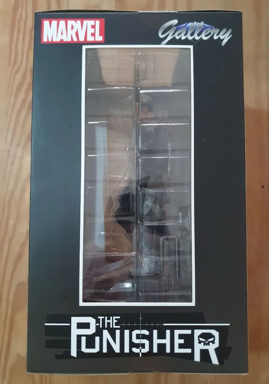 Estátua Justiceiro " Punisher " Marvel Gallery Diamond Select Toys  - Foto 3