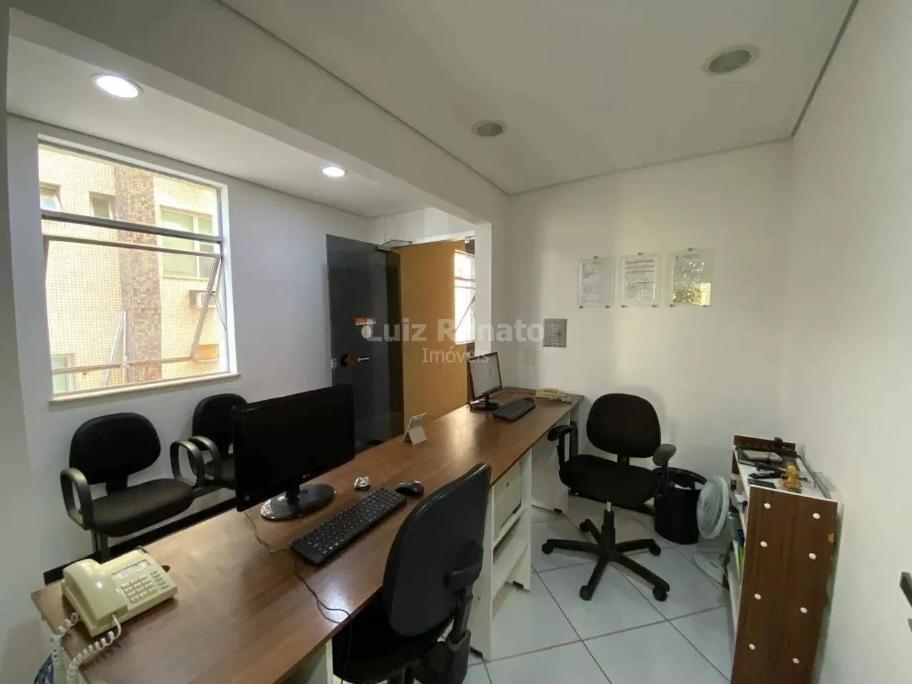 Sala Comercial à venda no bairro Cidade Nova - Foto 2