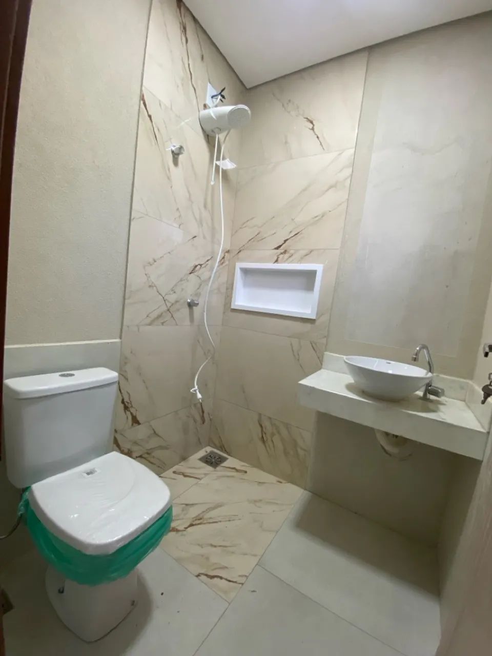 Casa moderna com 3 suítes - Foto 2