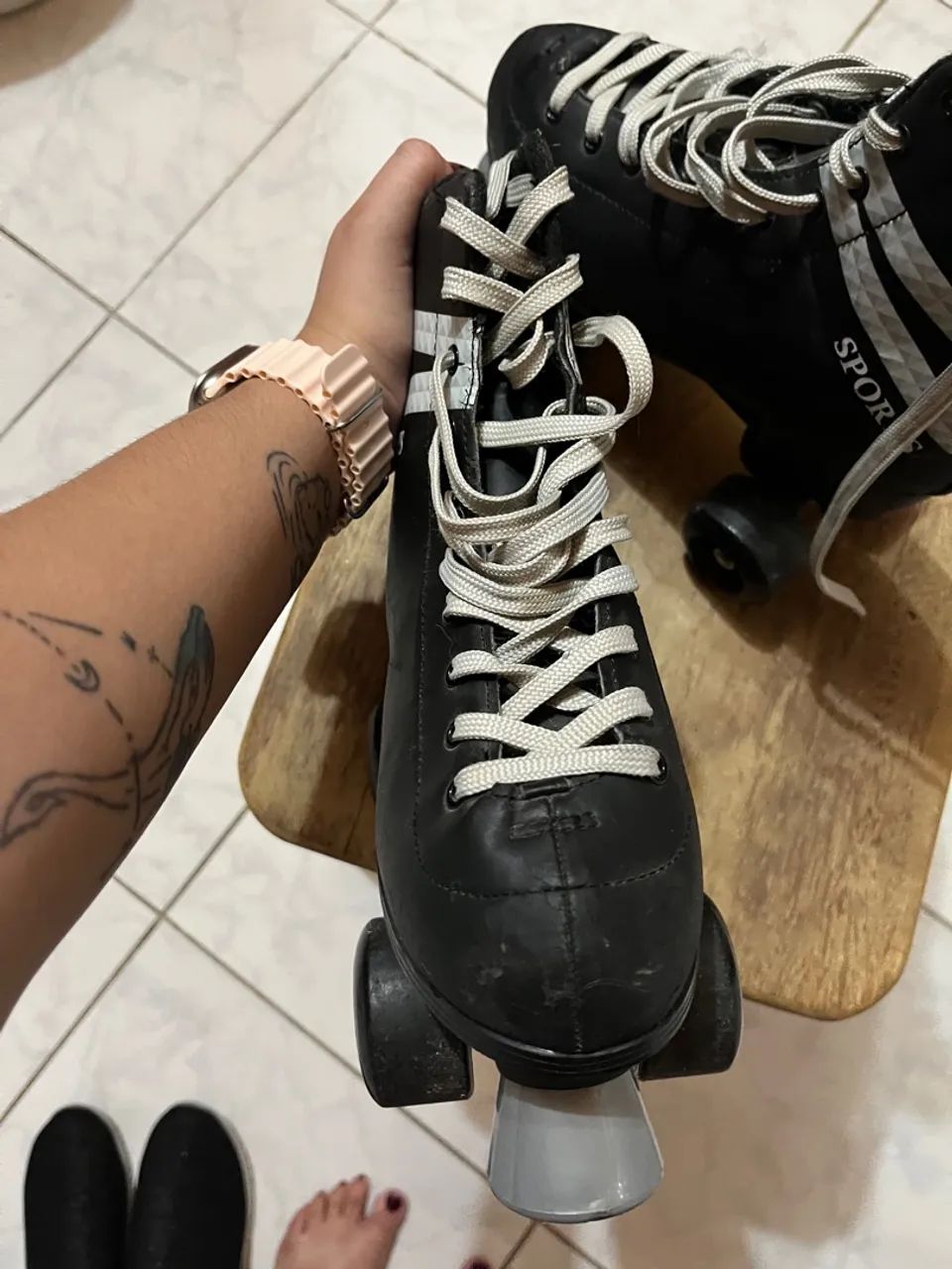 Patins Roller Quad Preto com freios - Foto 5