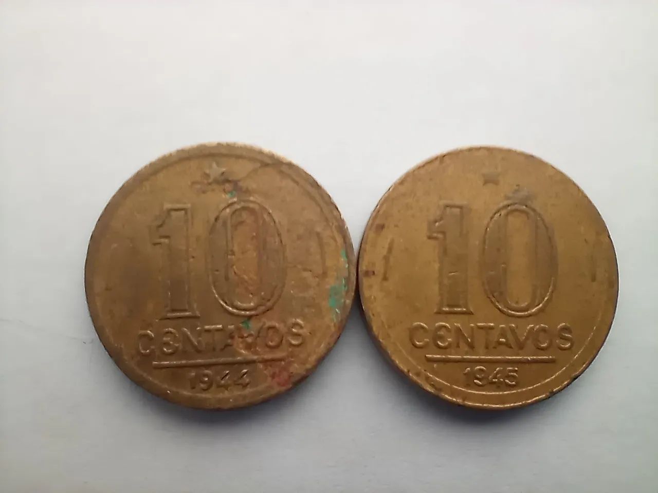 6 moedas de 10 centavos