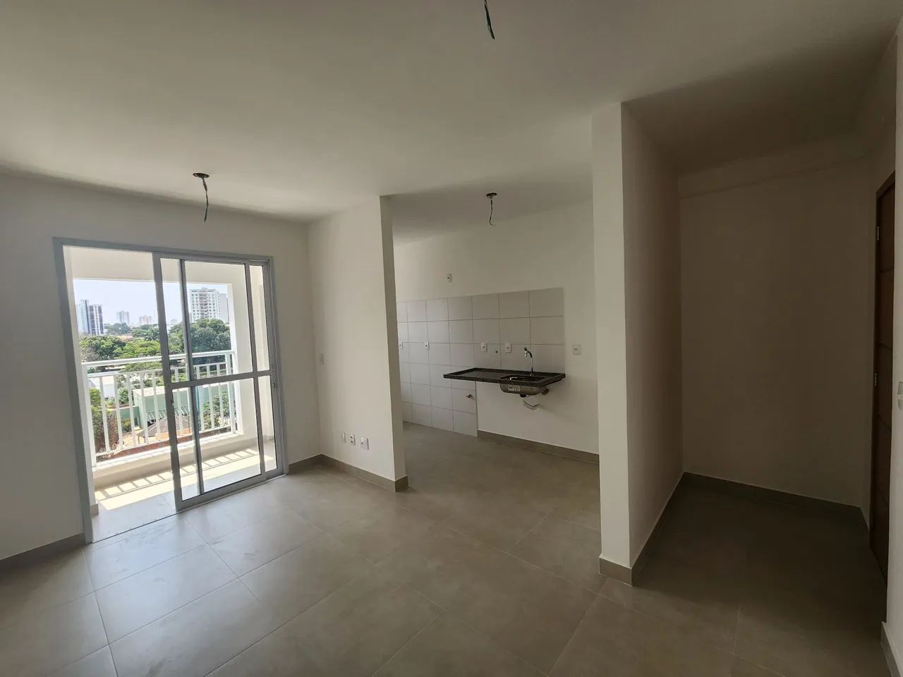 Vende-se apartamento 2/4 sendo uma suíte no Edifício Villaggio Volare em Cuiabá MT  - Foto 3