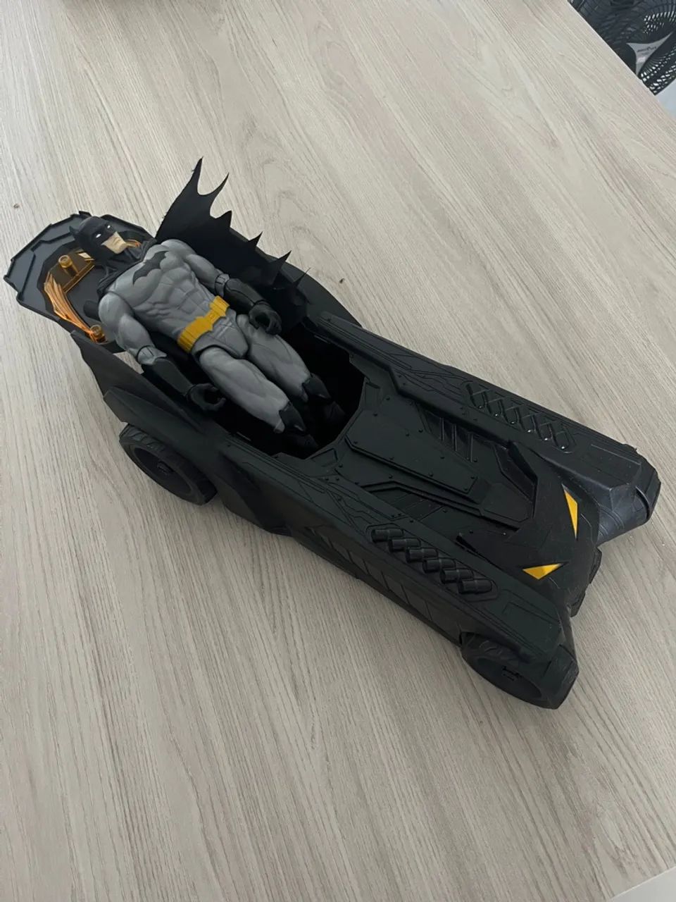 Batmóvel com Batman - Brinquedo de ação - Foto 3