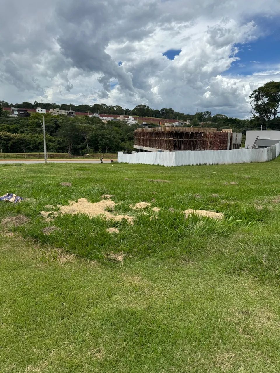 Lote no Jardins Capri de 428,66m² - Foto 2