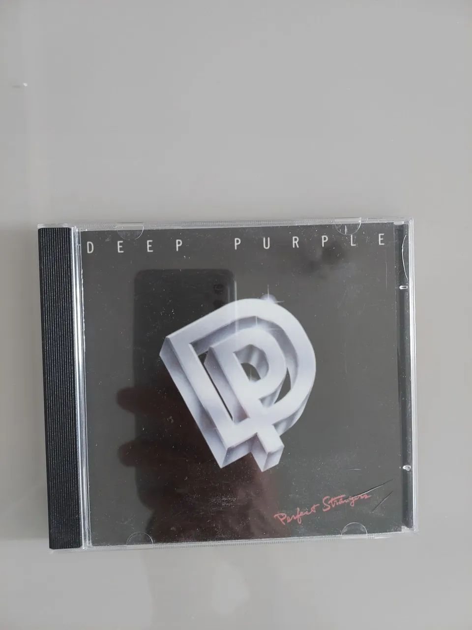 Cds e Dvds originais, ideal para colecionadores.