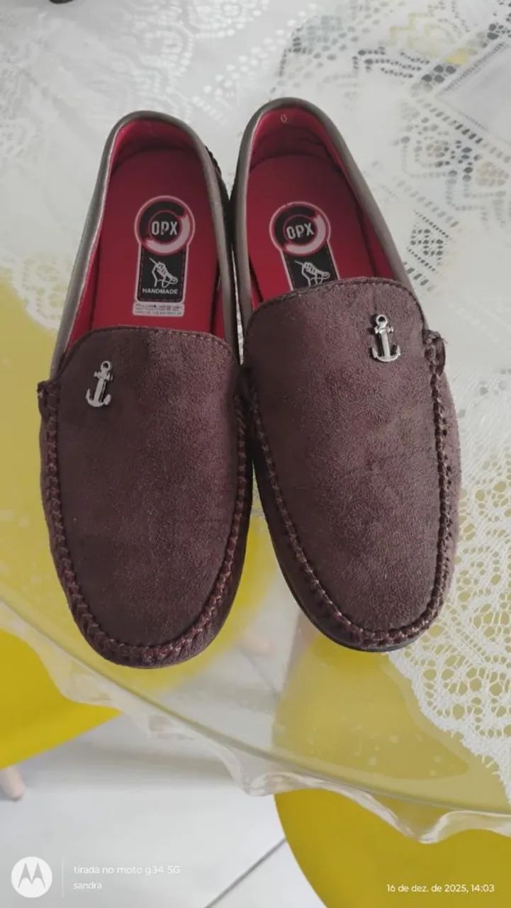 VENDO UMA SAPATILHA INFANTIL MASCULINO NUMERAÇÃO 35 - Foto 2