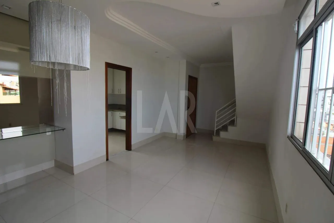 Cobertura para aluguel, 5 quartos, 2 suítes, 2 vagas, União - Belo Horizonte/MG