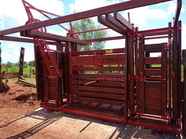 Tronco Brete de Contenção Animal  - Foto 3