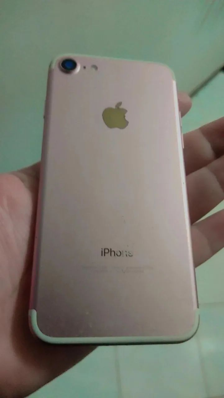 Vendo um iPhone 7  - Foto 2