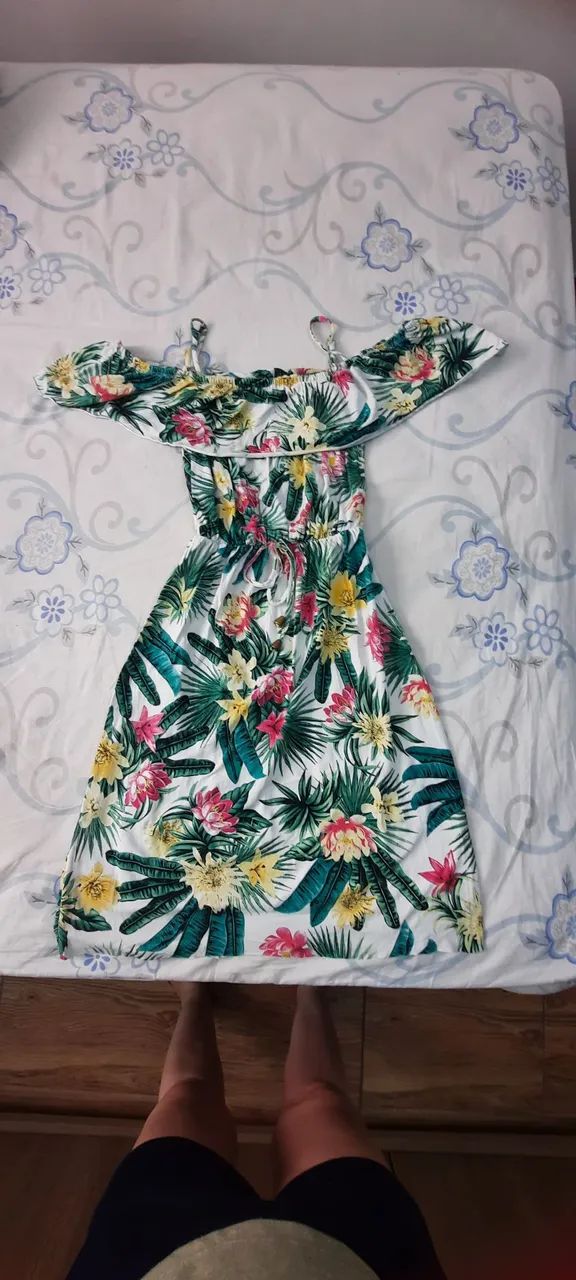 Vestido de Tecido Floral curto  - Foto 3