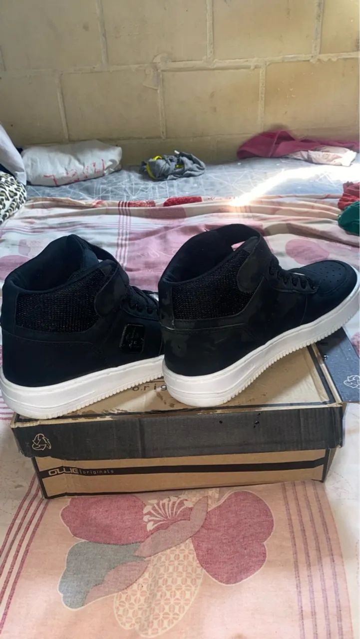 Tênis Ollie Originals Preto com Solado Branco
