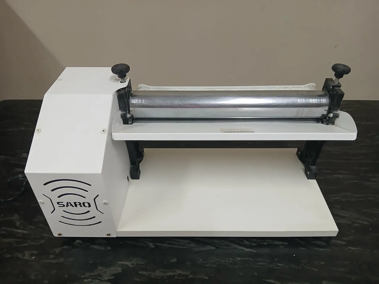 Laminadora de Massa SARO - Ideal para massas frescas