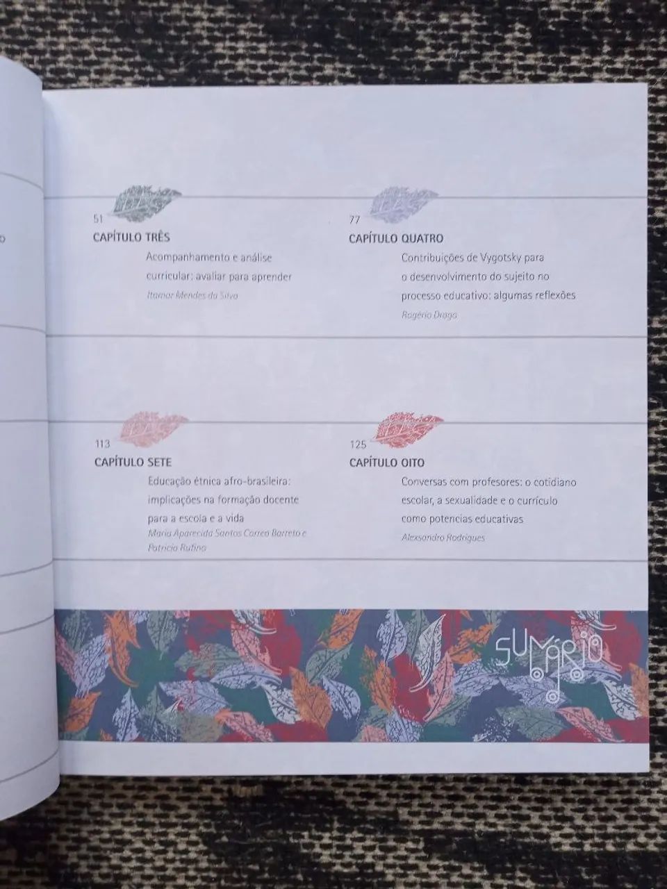 Currículo na Formação de Professores: Diálogo Possíveis - Alexsandro Rodrigues (org.) - Foto 5