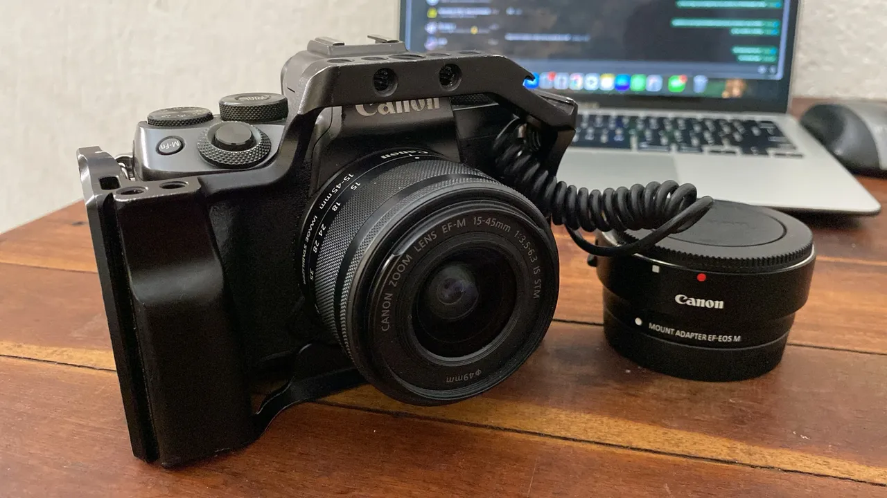 Cânon M5 + adaptador