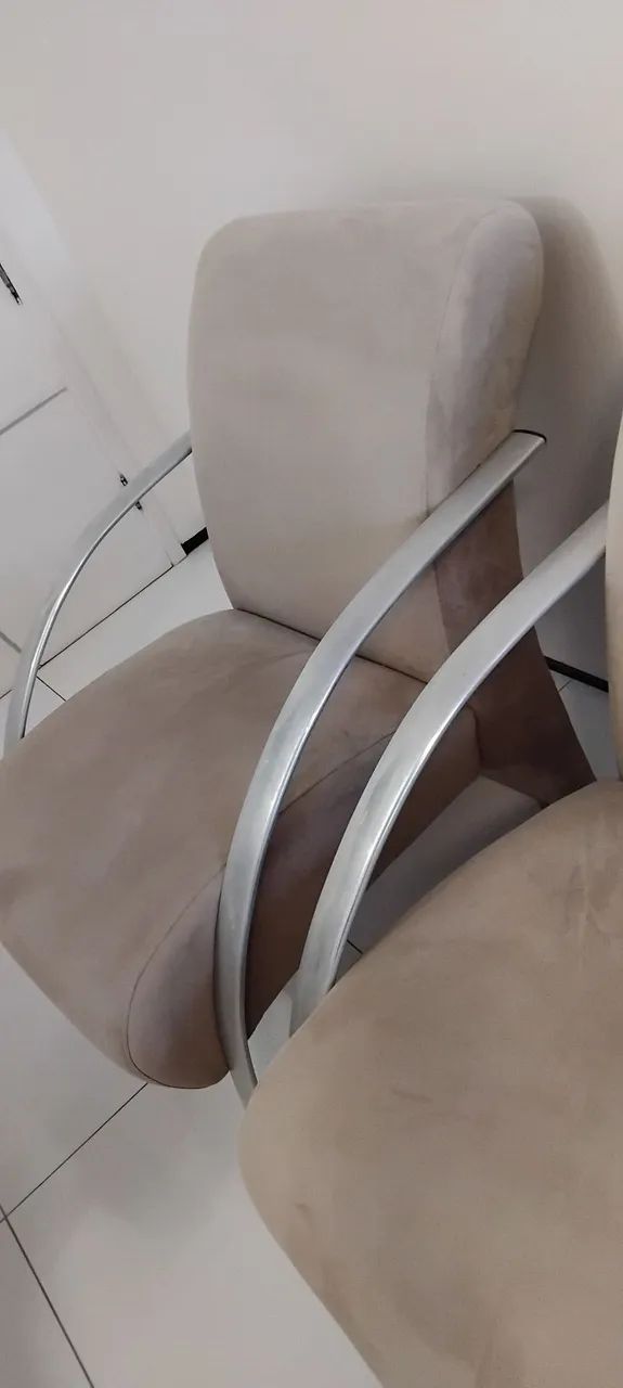 Cadeiras estofadas - Foto 4