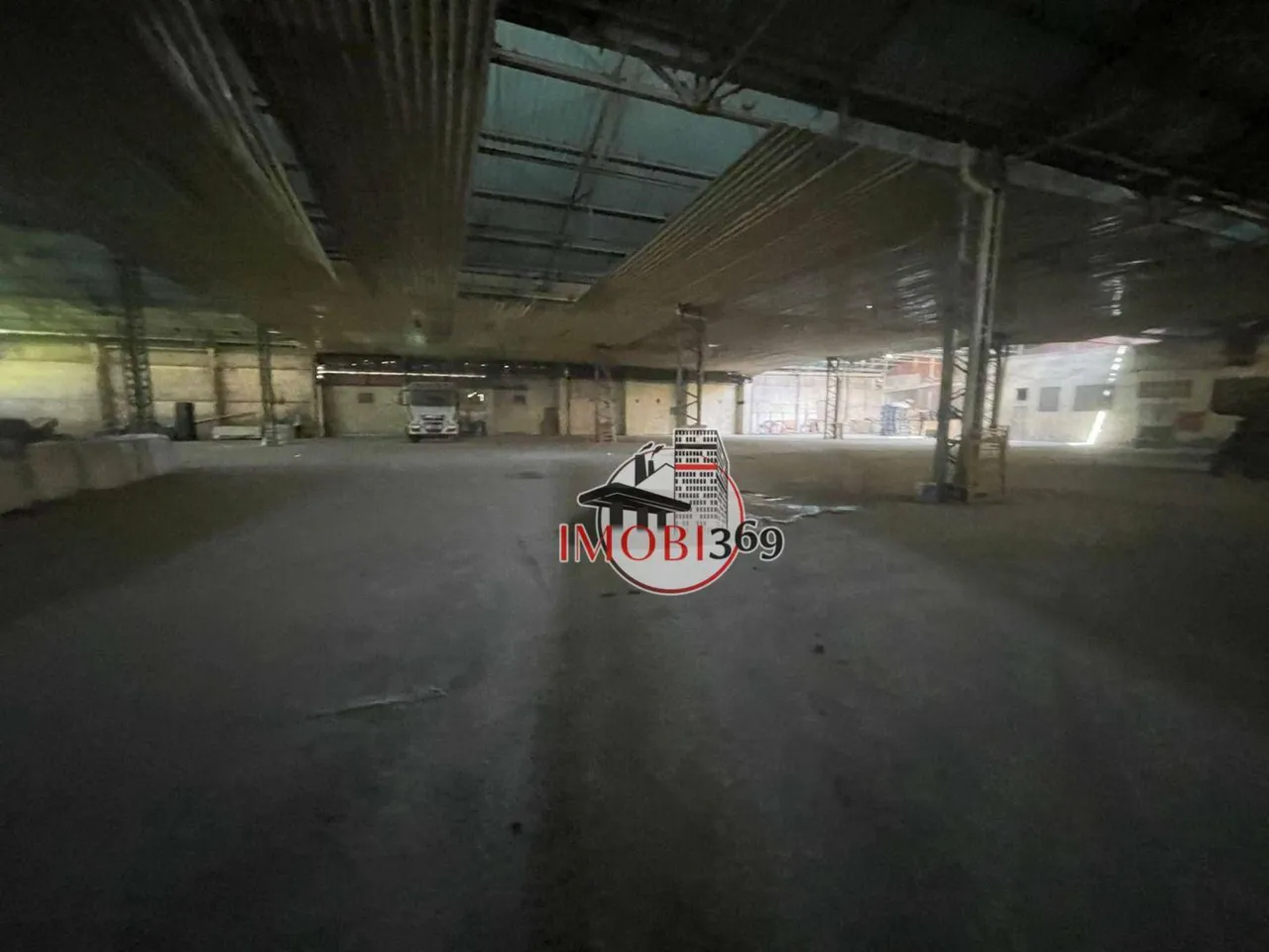 ALUGO GALPÃO, 3.00m² por R$ 0/mês - Distrito Industrial - Manaus/AM